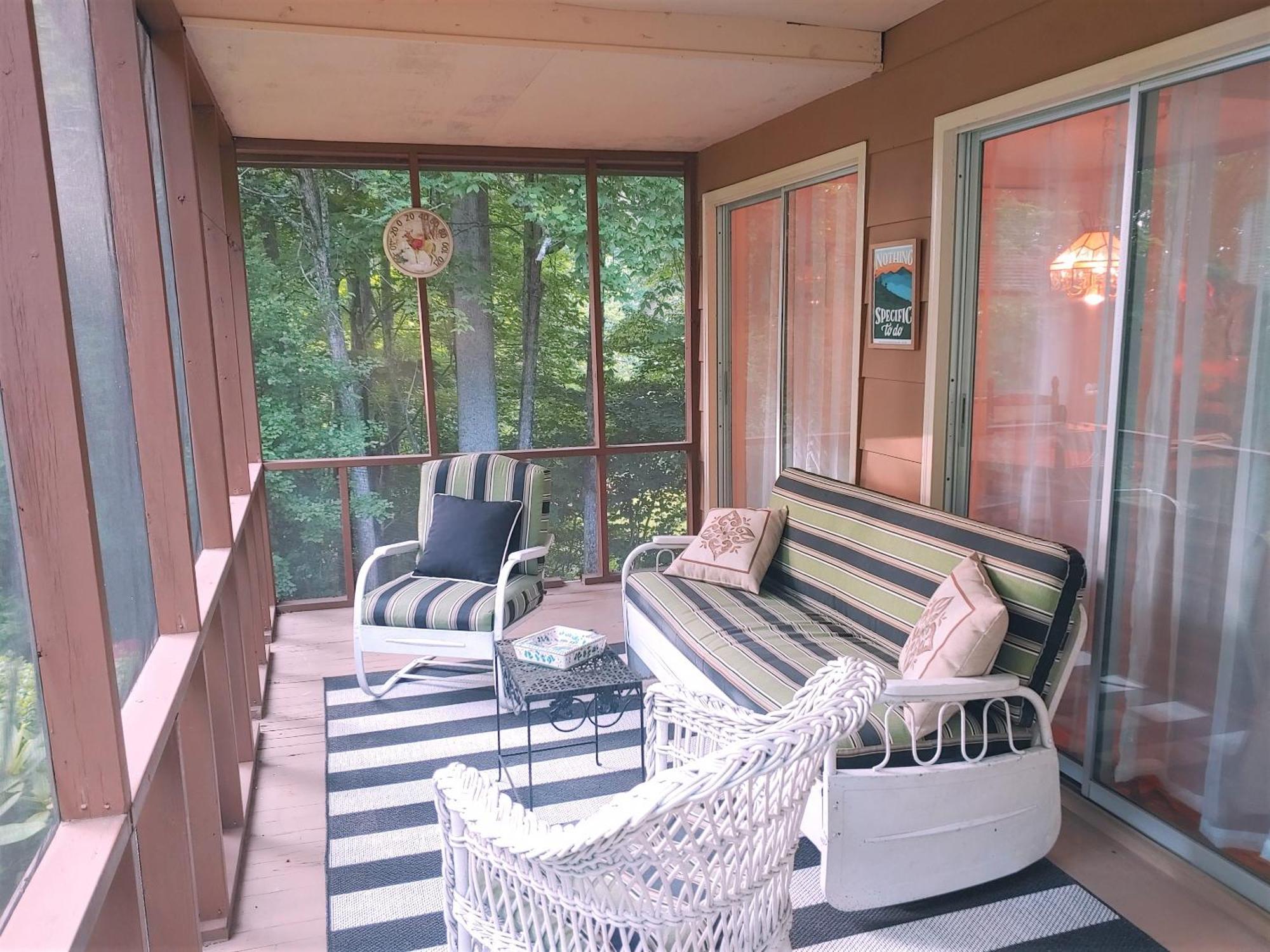 Bryson City Creekside Home With Hot Tub- 3 Bedroom-2 Bath Home Екстериор снимка