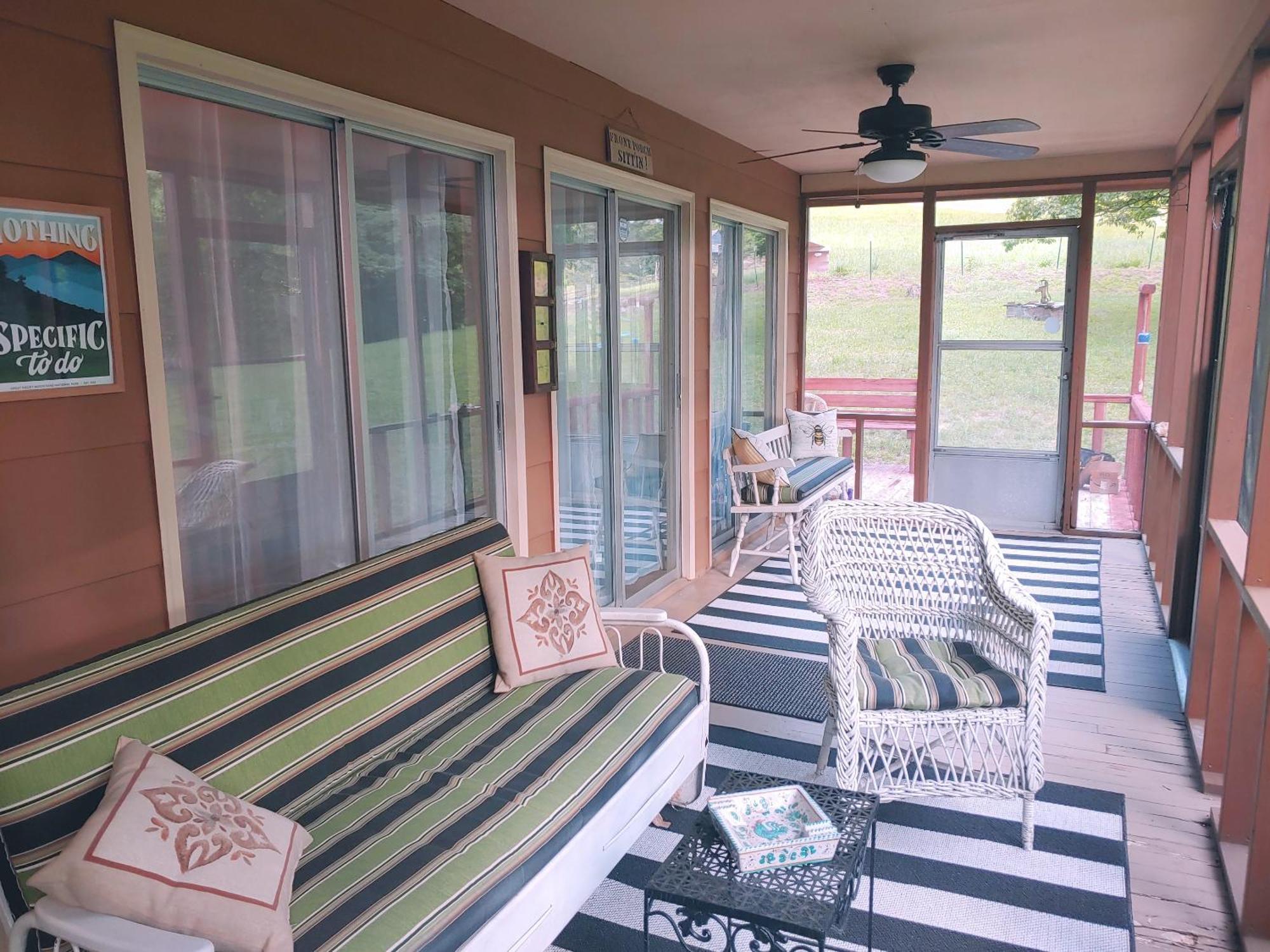 Bryson City Creekside Home With Hot Tub- 3 Bedroom-2 Bath Home Екстериор снимка
